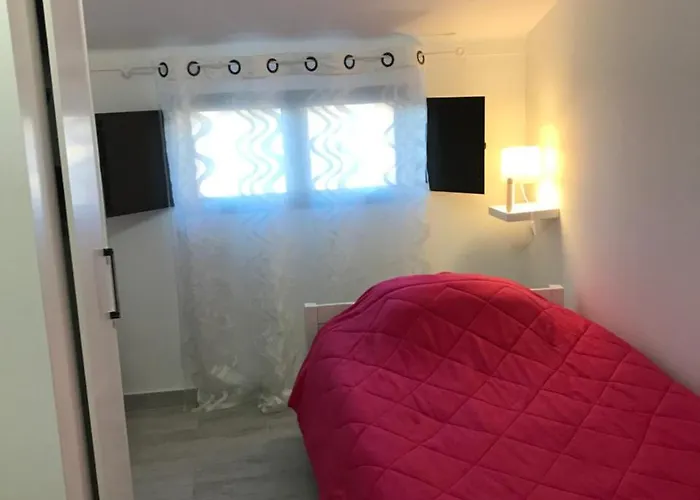 Nn Alojamento de Acomodação e Pequeno-almoço *